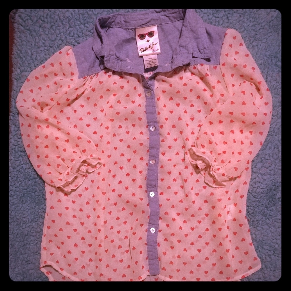 Girls heart Button up top